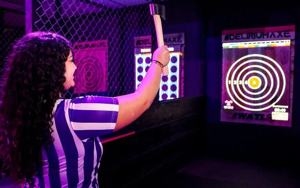 Delirium Axe Throwing image