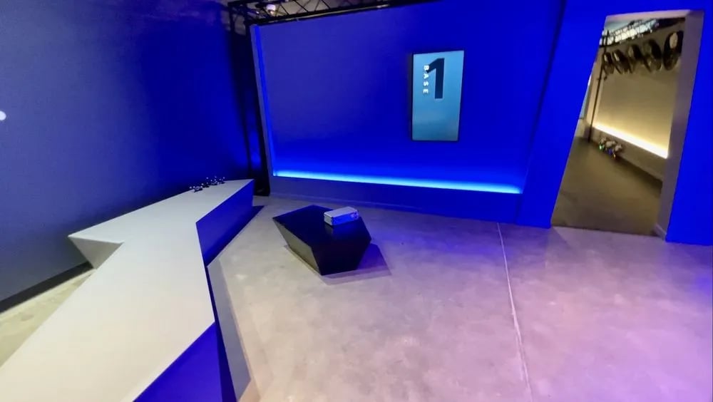 Sandbox VR image