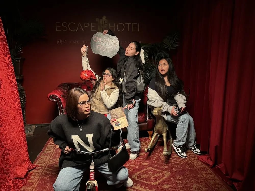 Escape Hotel image