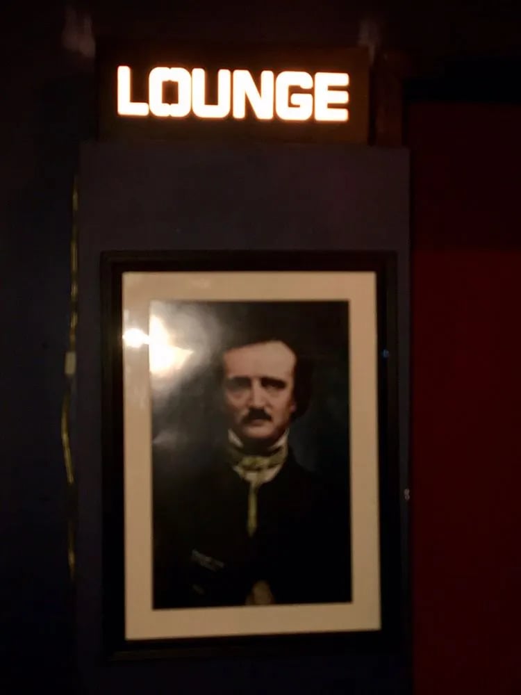 Ravenchase image