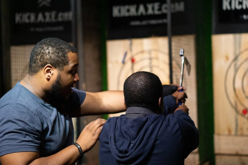 Kick Axe Throwing image