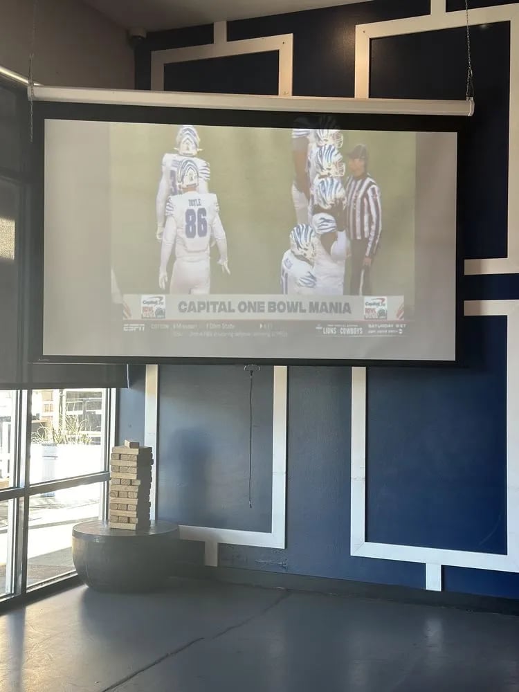 High 5 Austin image