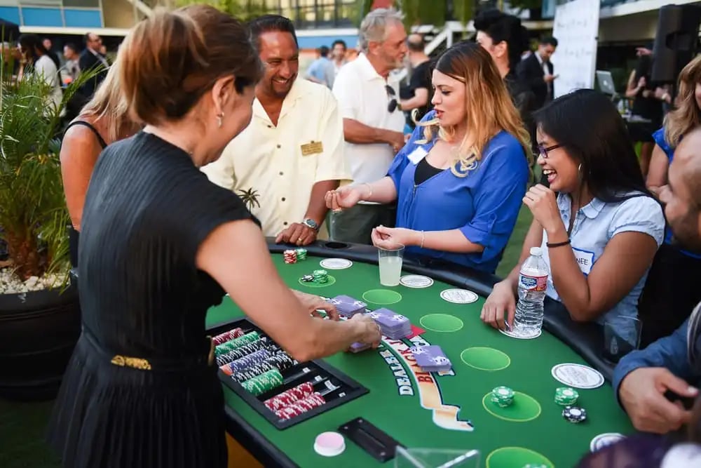 Casinos in Motion image