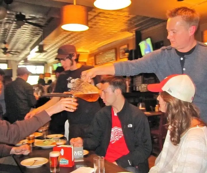 Chicago Beer Experience image