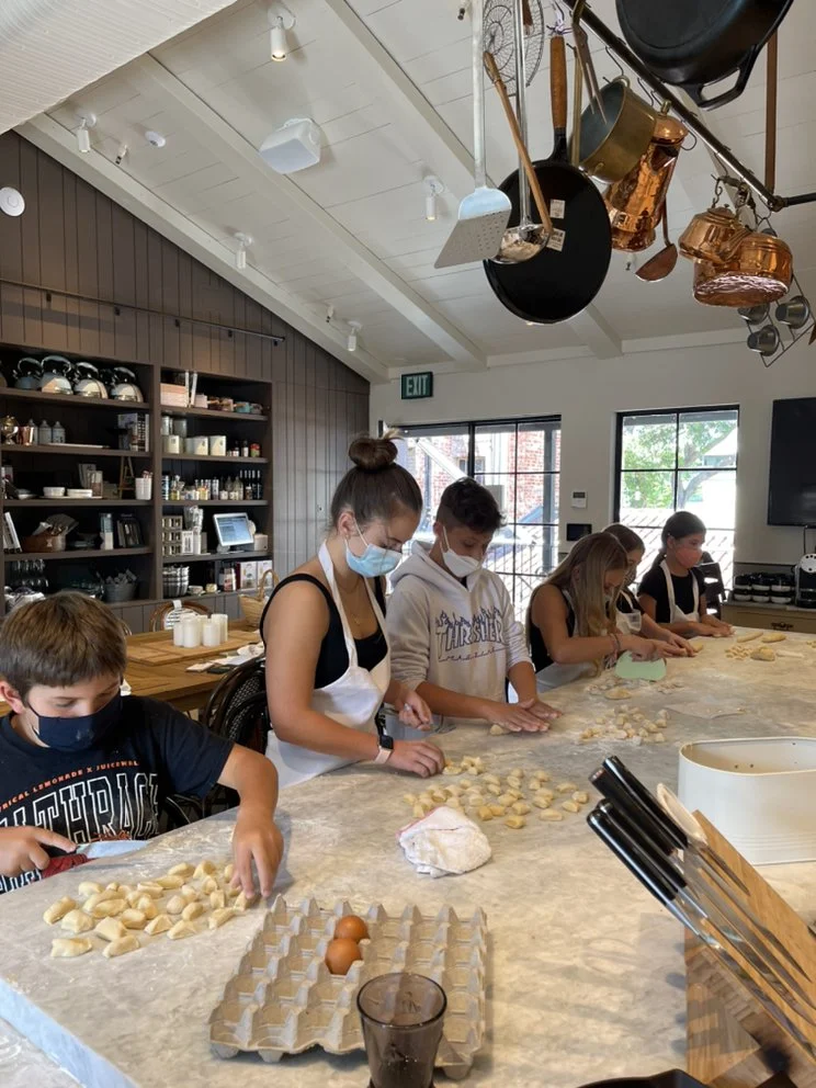 Violet Cooking School image