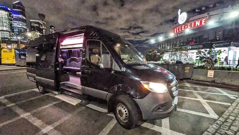 NYC Party Bus Pros image