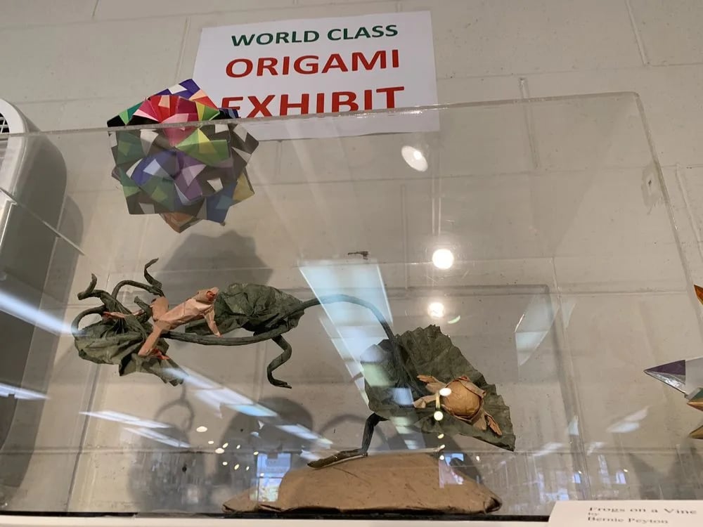 Paper Tree image