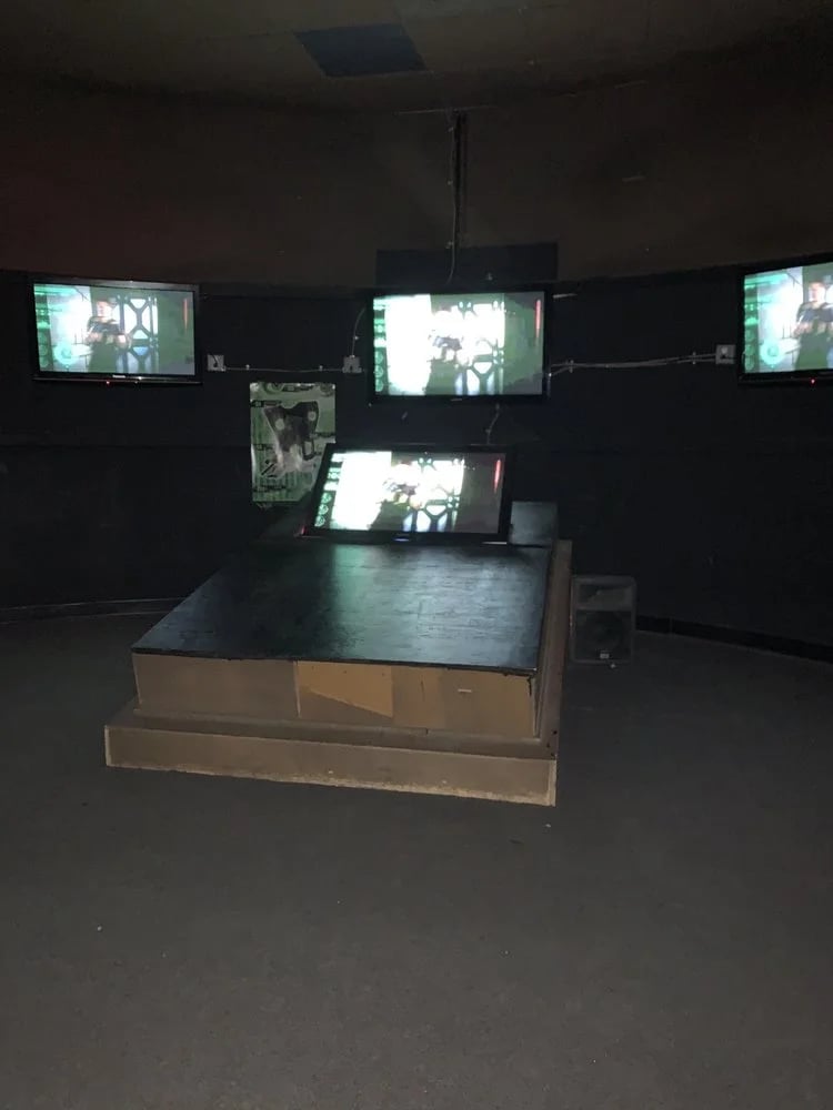 Ultrazone Baileys Crossroads image