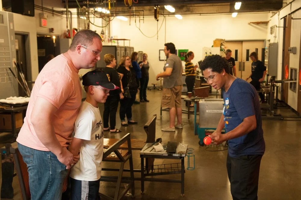 Pittsburgh Glass Center image