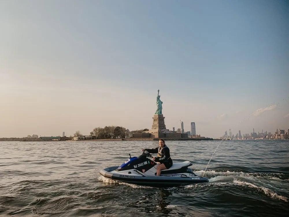 Sea The City Jet Ski image