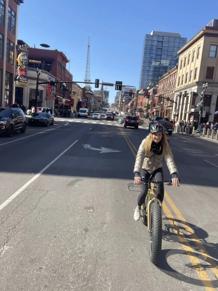 Music City eBikes image