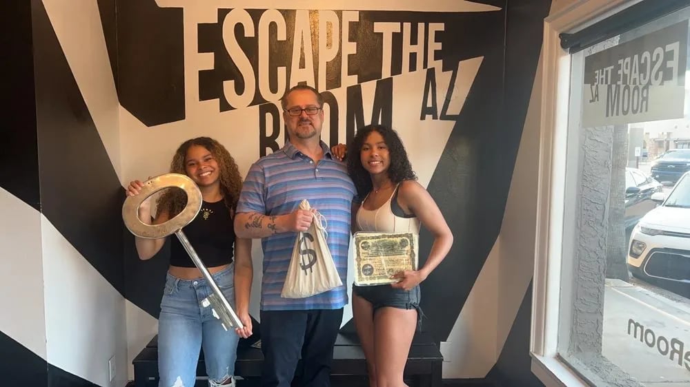 Escape The Room AZ image