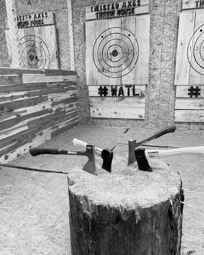 Twisted Axes Throw House Moore image