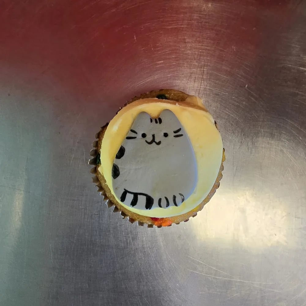 Cake Hoopla image