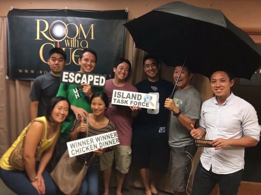 Room With A Clue image