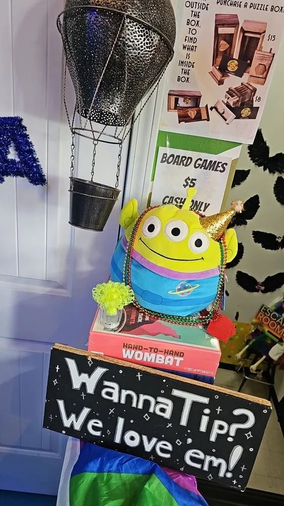 Breakout Escape Rooms Warren image