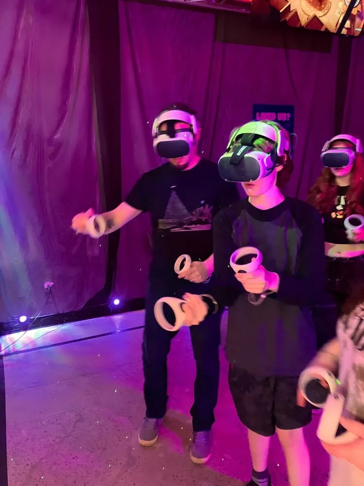 VR Adventures Zone image
