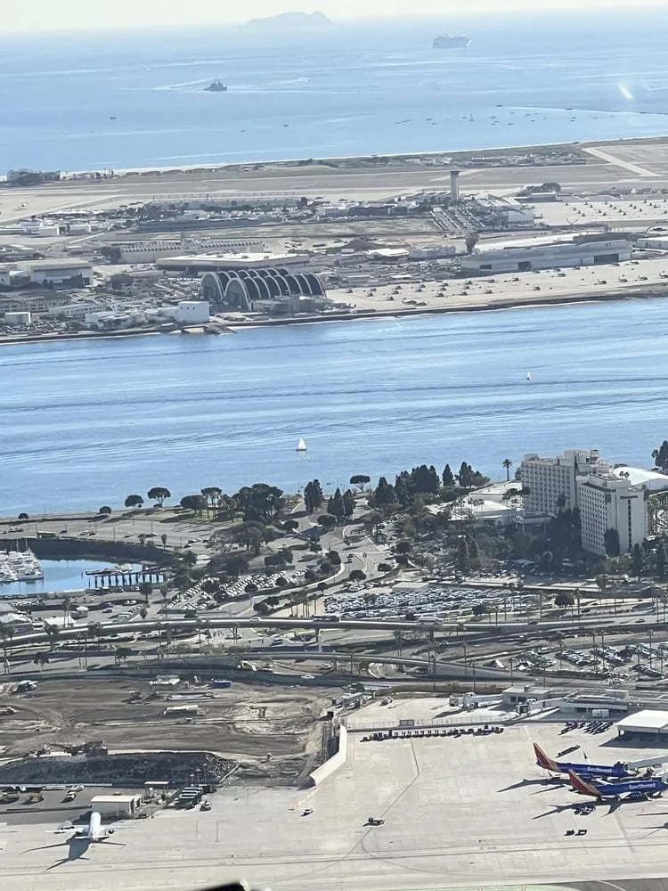 Corporate Helicopters image