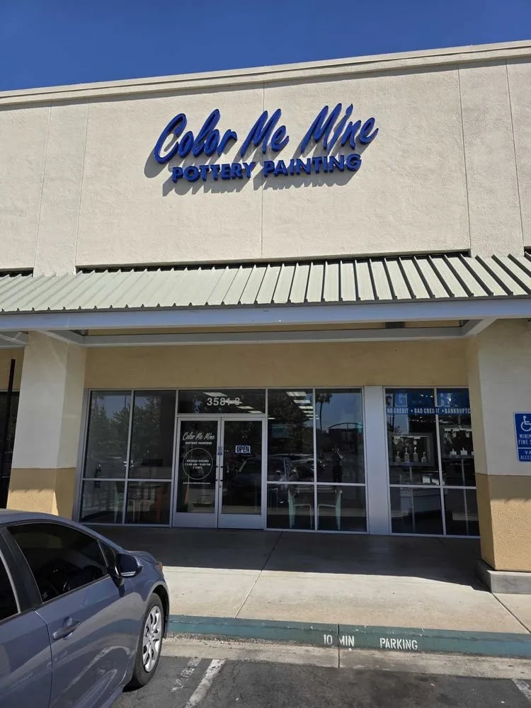 Color Me Mine image