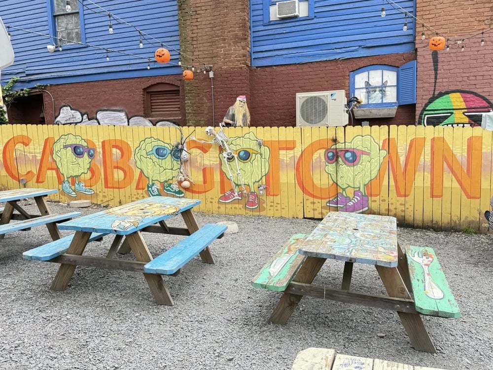 Unexpected Atlanta image