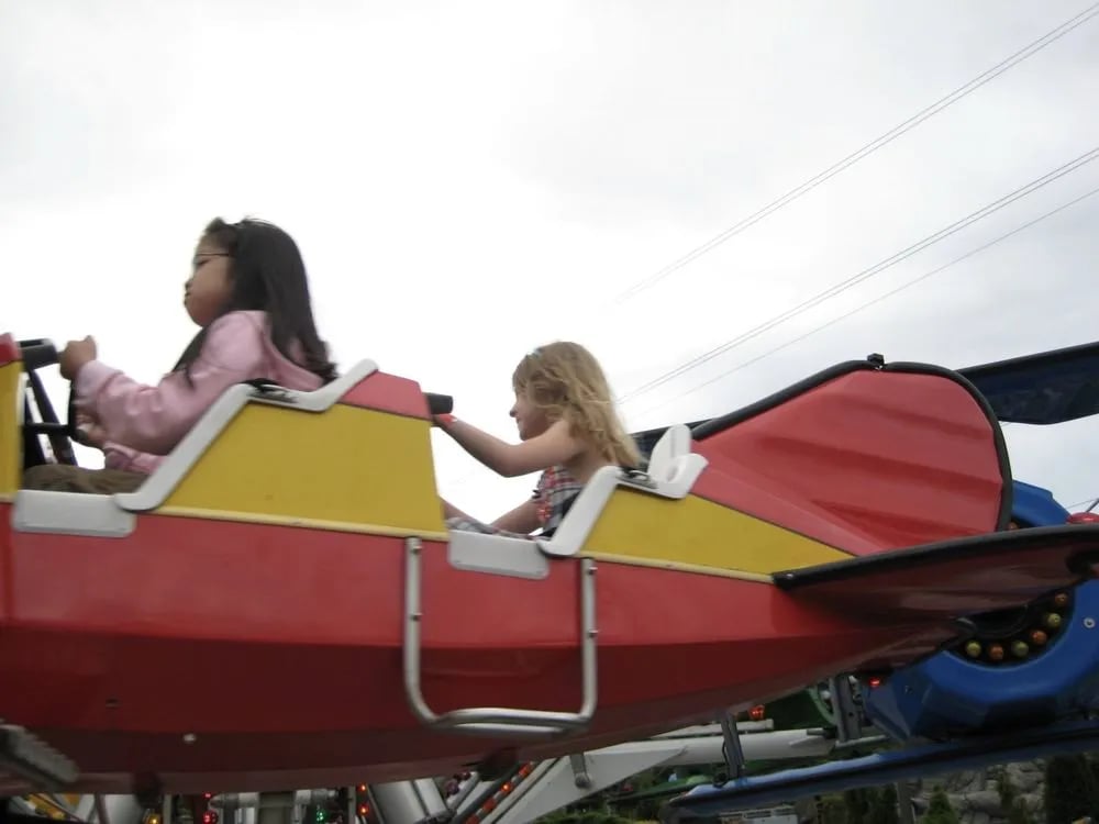 Tukwila Family Fun Center & Bullwinkle's Restaurant image