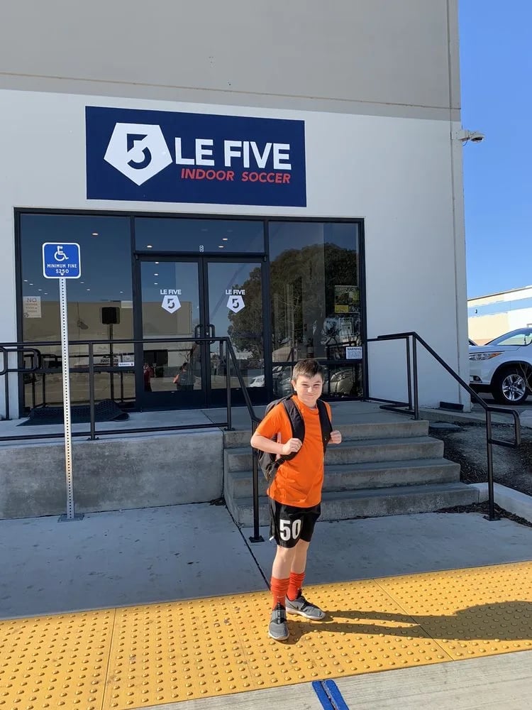 Le Five West Sacramento image