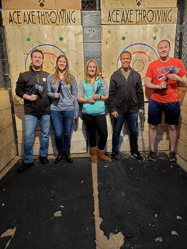 Ace Axe Throwing image