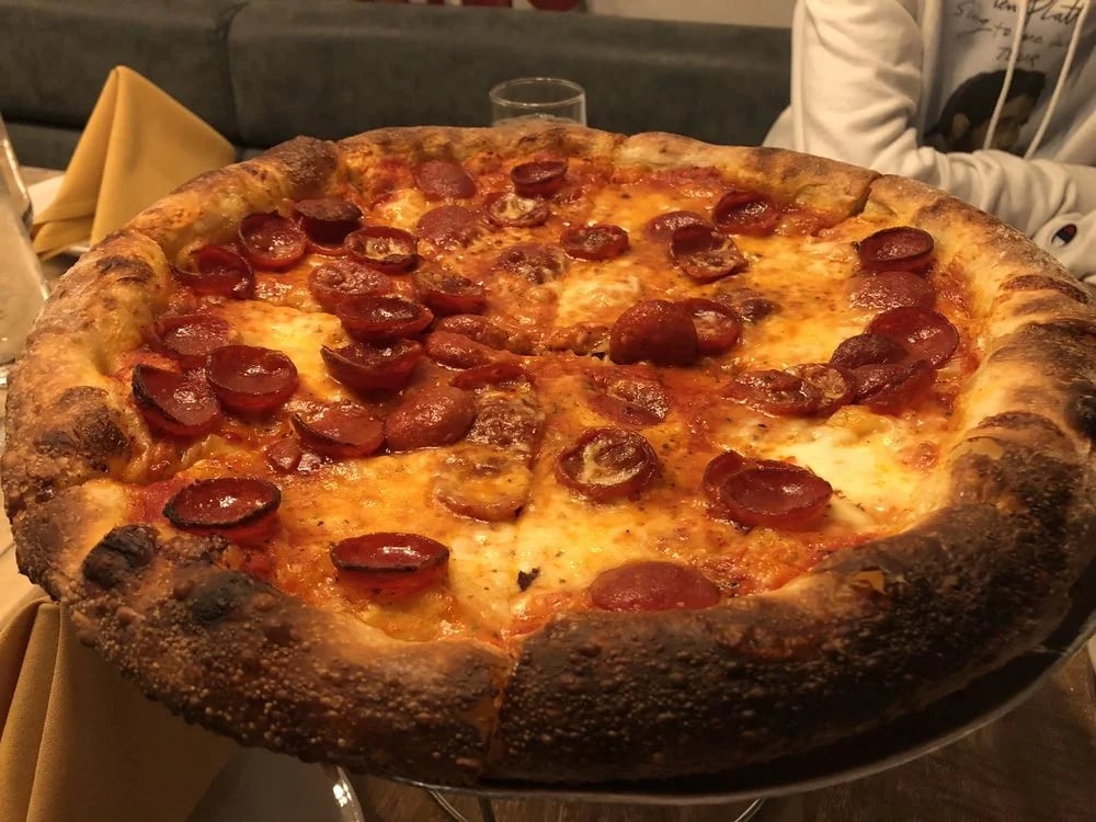 Chicago Pizza Tours image