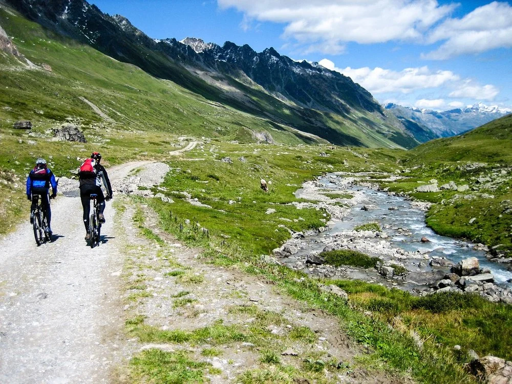 Colorado Mountain Activities image