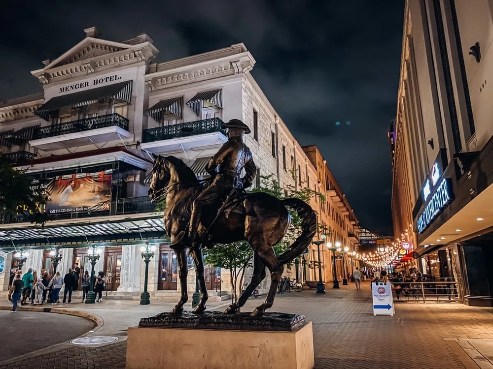 Sisters Grimm Ghost Tours image