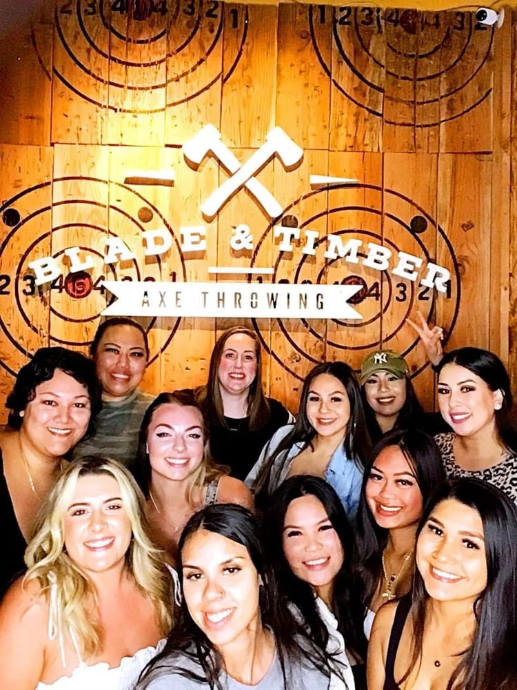 Blade & Timber Axe Throwing - Honolulu image