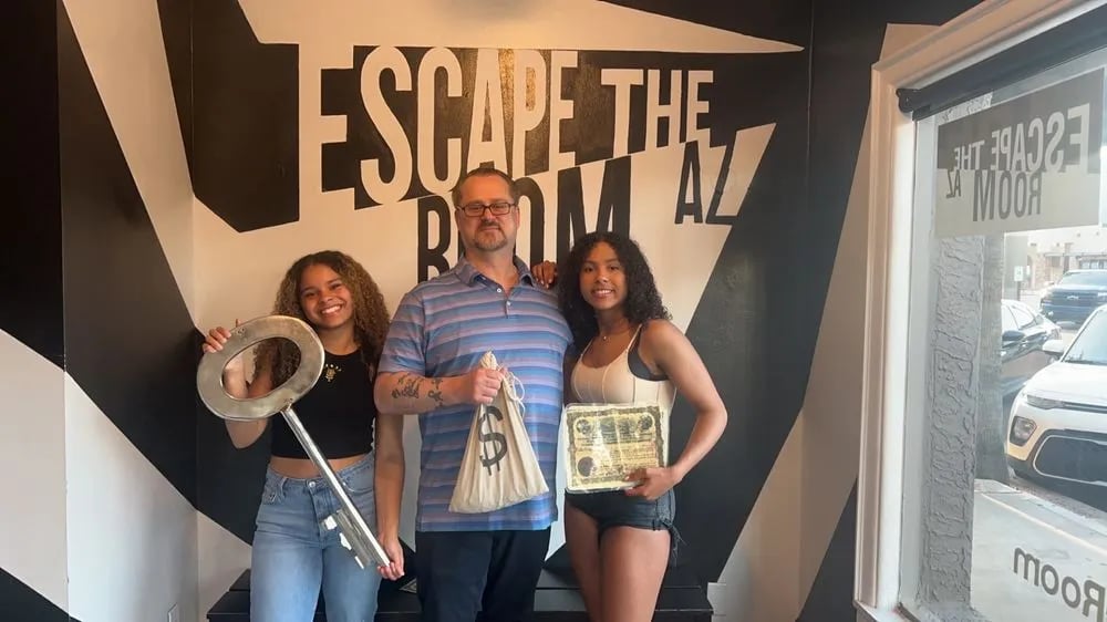 Escape The Room AZ image