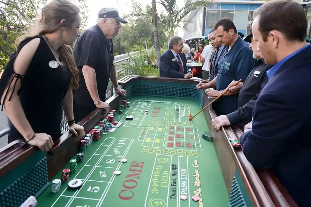 Casinos in Motion image