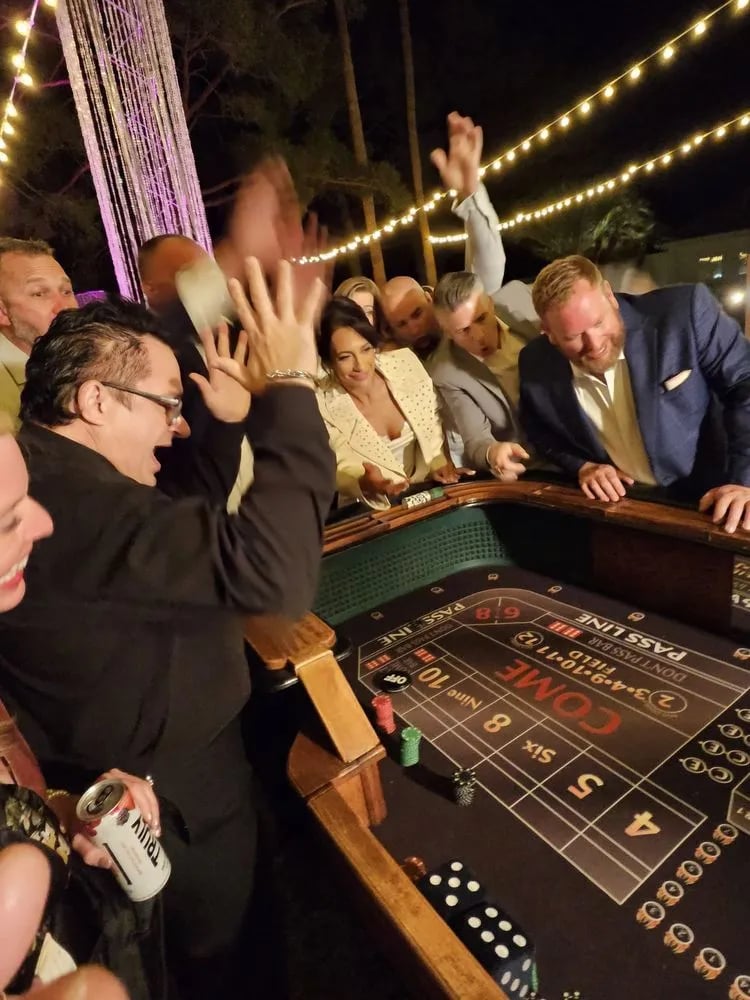 Las Vegas Casino Parties image