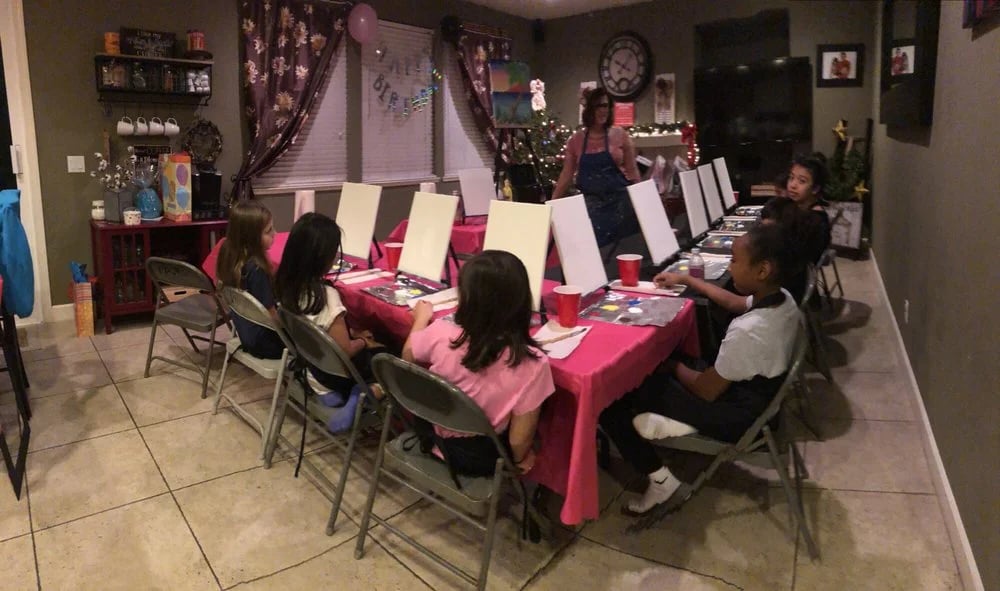 VanGo Girl Paint Parties image