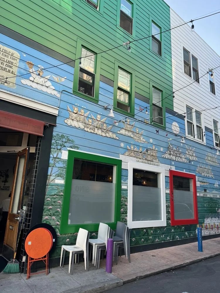 Stretchy Pants Food Tours image