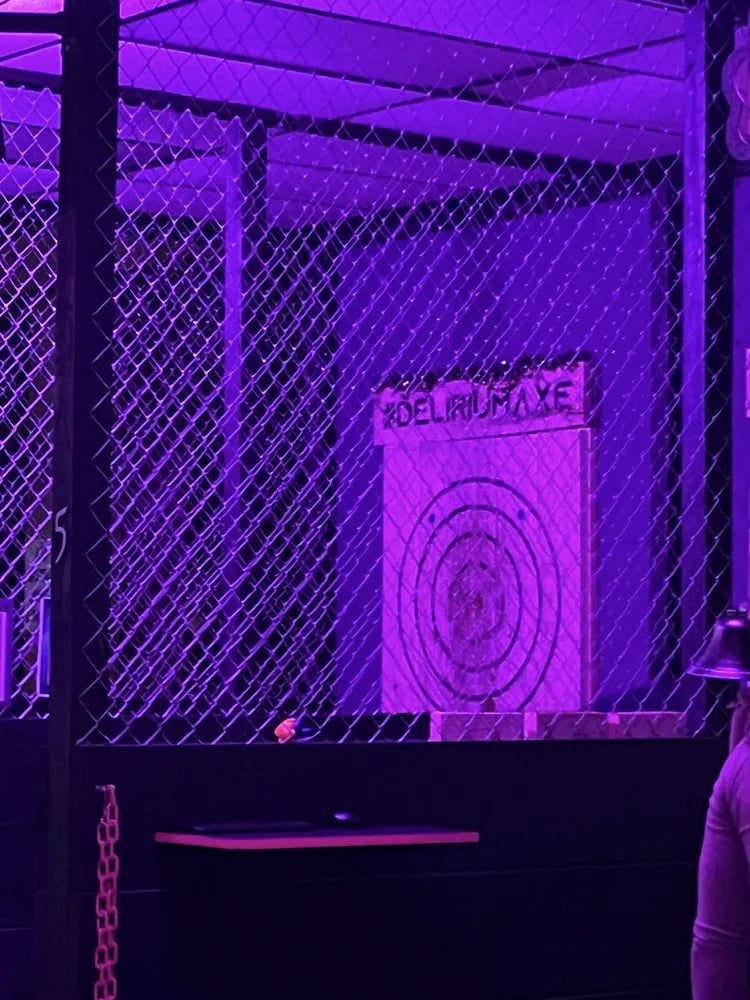 Delirium Axe Throwing image