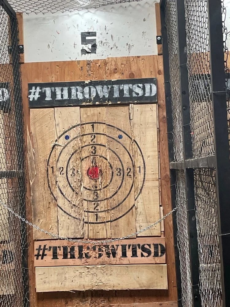 Throw It! image