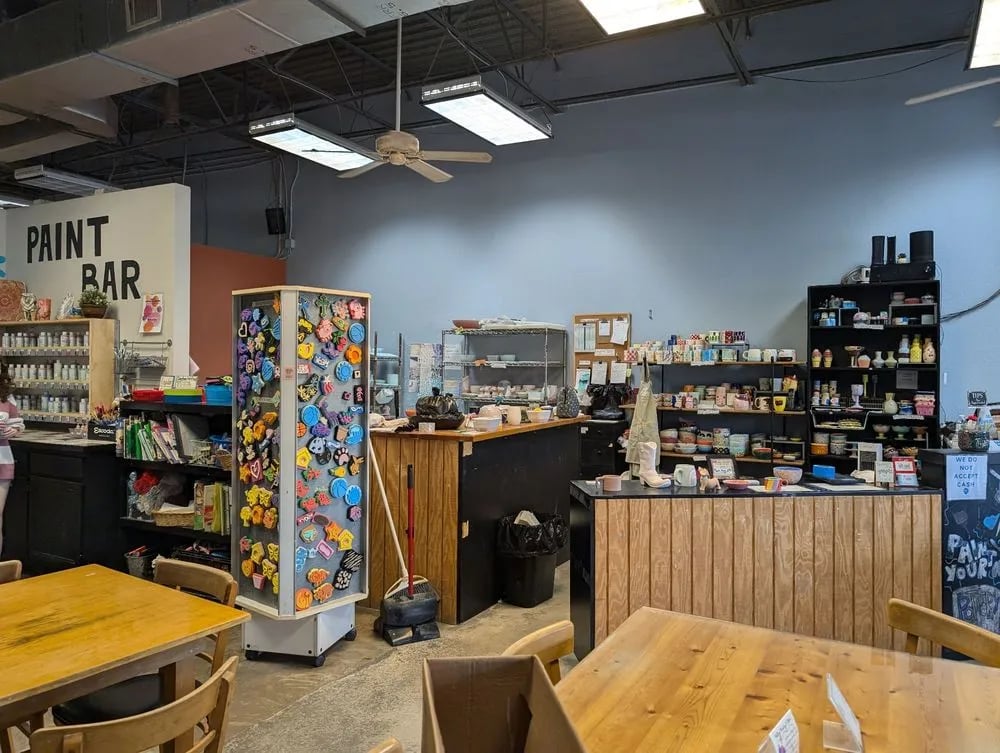Cafe Monet image