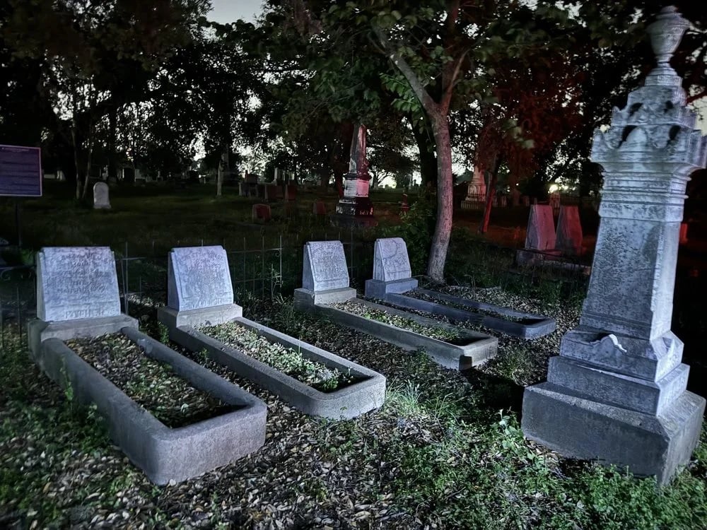 Sisters Grimm Ghost Tours image