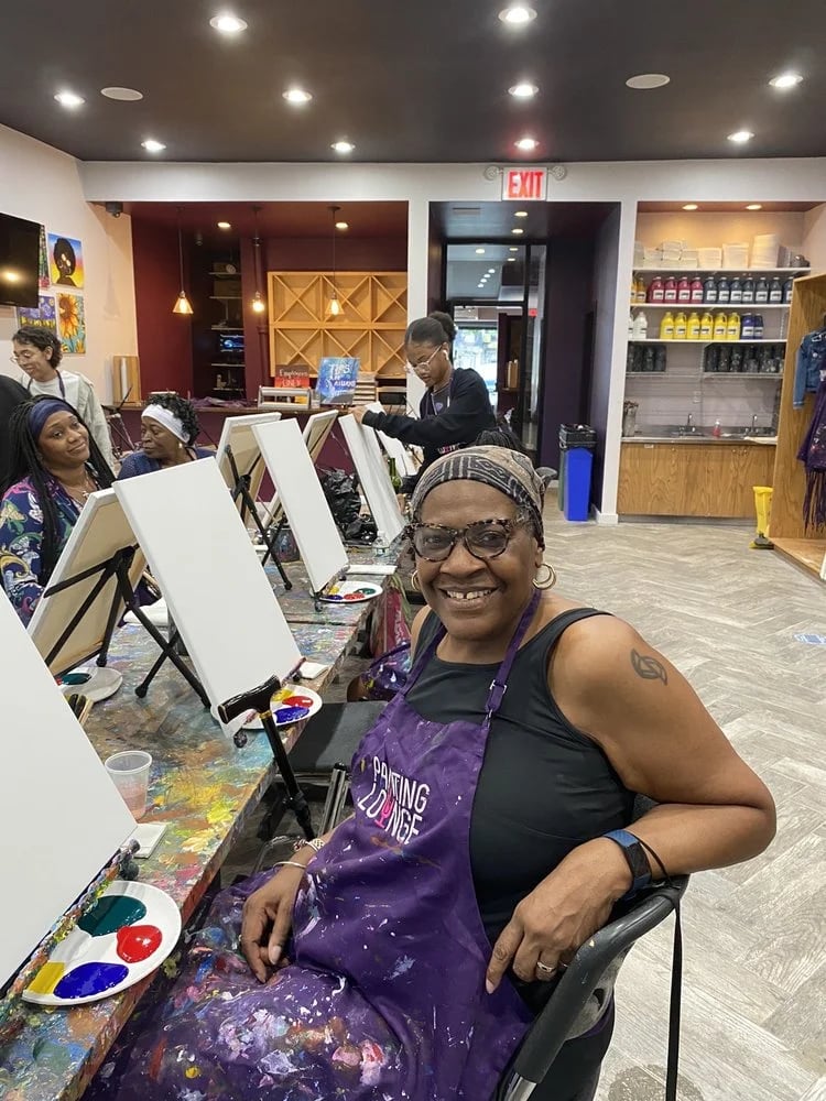 Painting Lounge image