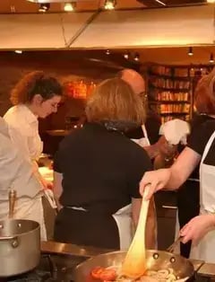 Cooks Of Crocus Hill
