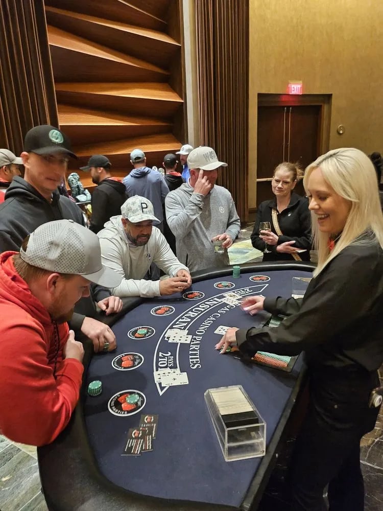 Las Vegas Casino Parties image