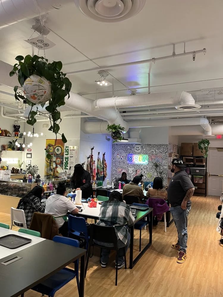 Vibes DIY Studio image