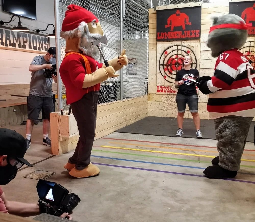 LumberJaxe Axe Throwing Hall image