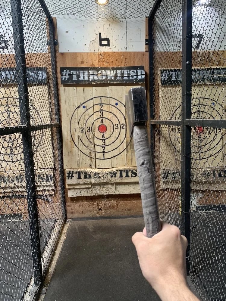 Throw It! image