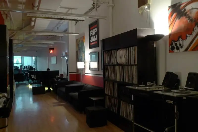 Scratch DJ Academy image