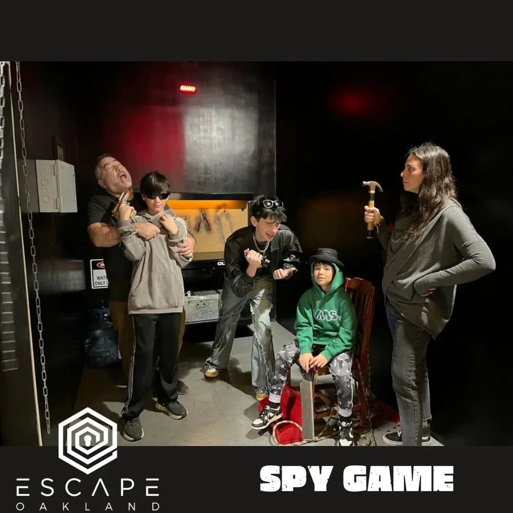 Escape Oakland image