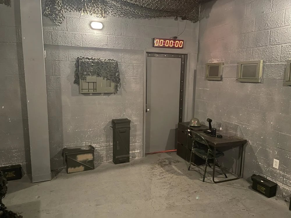 PanIQ Escape Room Houston image