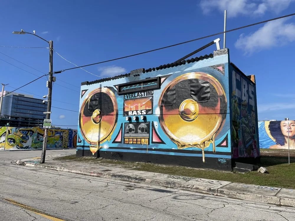 Miami's Best Graffiti Guide image